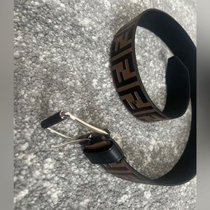 Fendi belt like new
